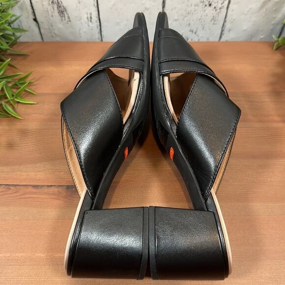 NWOT Rockport Alaina Buckle Total Motion Leather Slide Sandals Size 6.5 - Picture 9 of 11